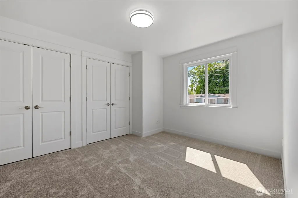 4982 Highland Drive Blaine WA 98230
