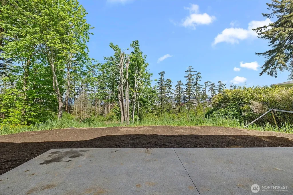 4982 Highland Drive Blaine WA 98230