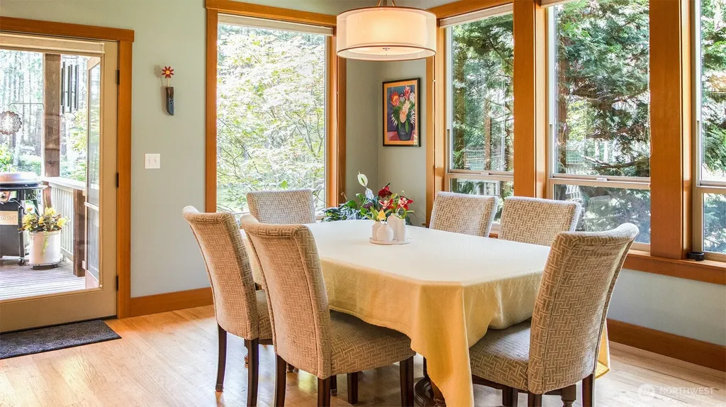 157 S Edwards Road Port Townsend WA 98368