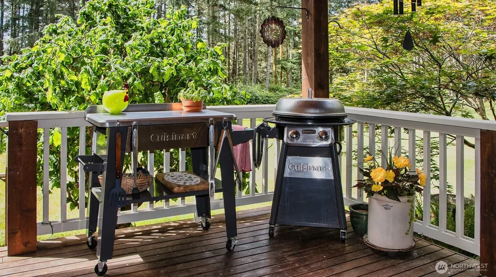 157 S Edwards Road Port Townsend WA 98368