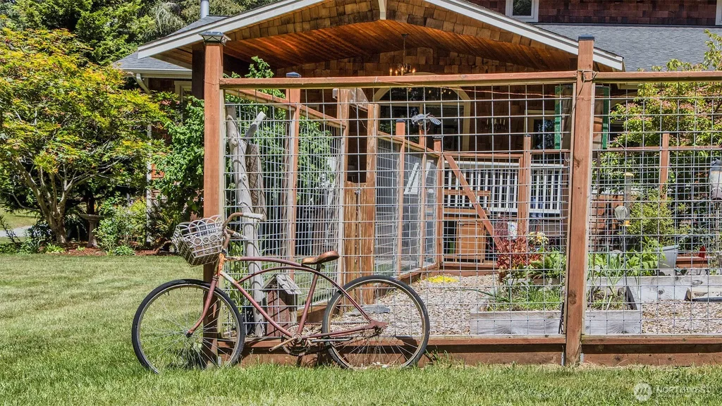 157 S Edwards Road Port Townsend WA 98368