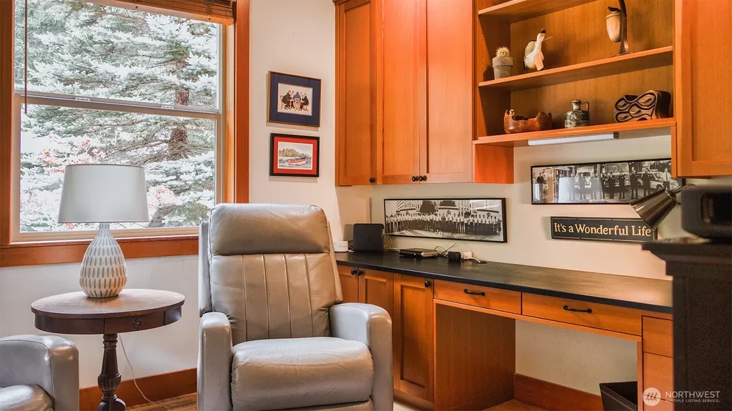 157 S Edwards Road Port Townsend WA 98368