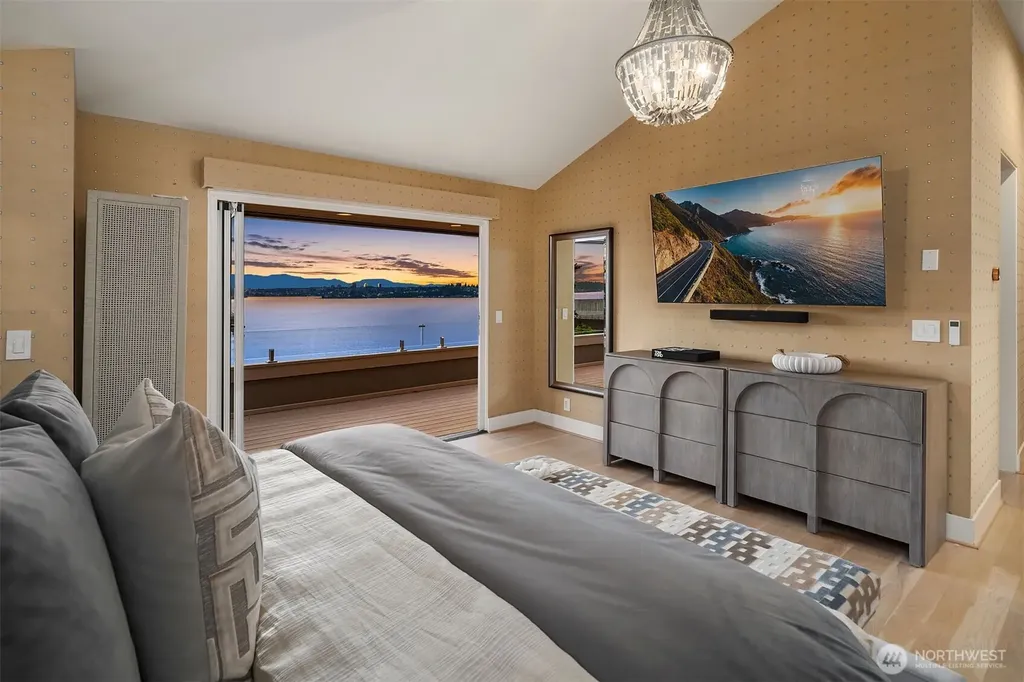 3223 Evergreen Point Road Medina WA 98039