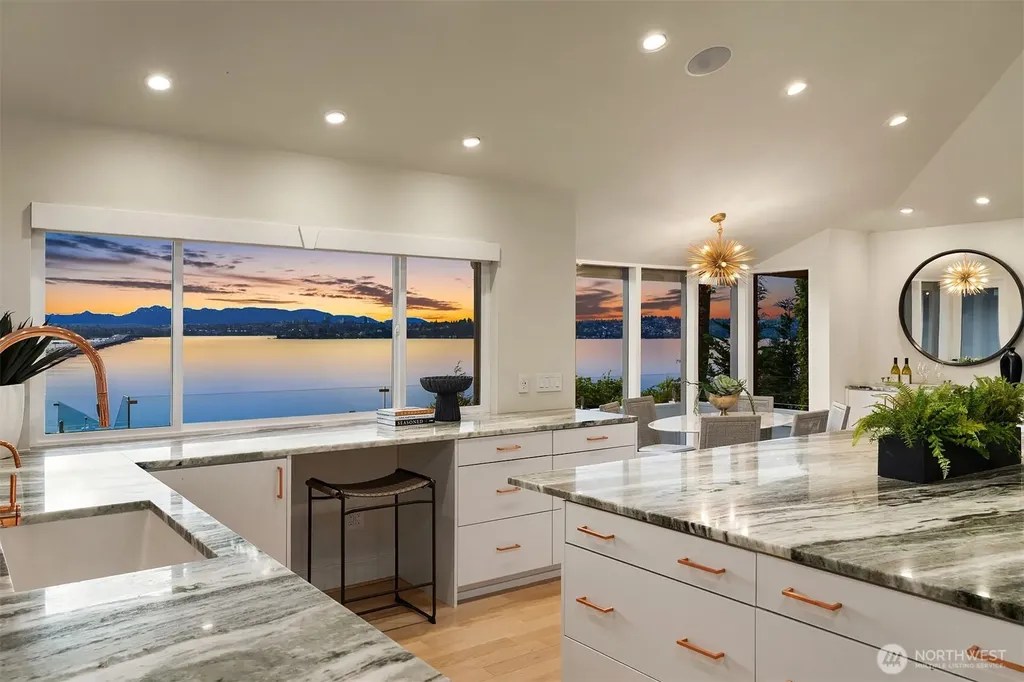 3223 Evergreen Point Road Medina WA 98039
