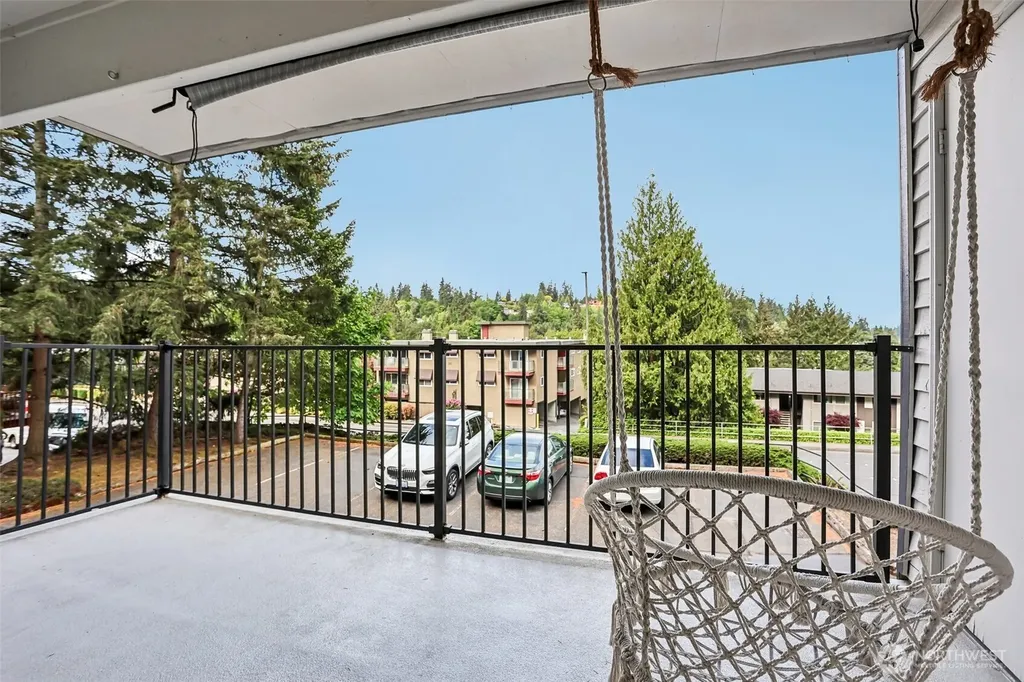 430 Bellevue Way SE Bellevue WA 98004