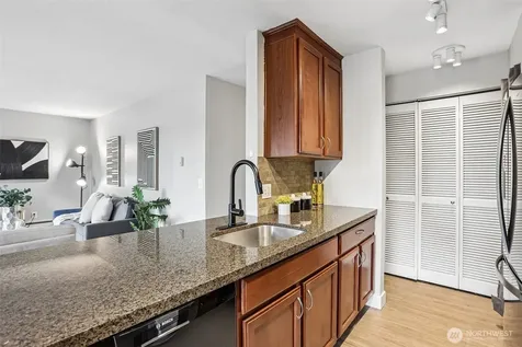 430 Bellevue Way SE Bellevue WA 98004