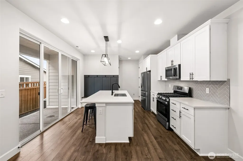 13217 192nd Avenue E Bonney Lake WA 98391