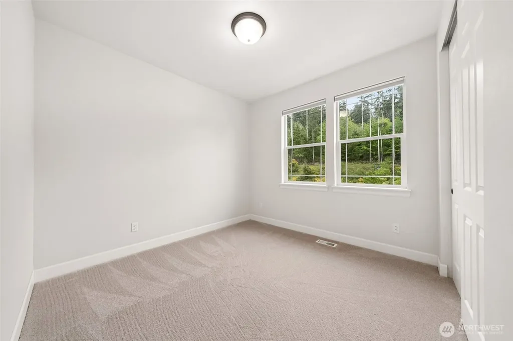 13217 192nd Avenue E Bonney Lake WA 98391