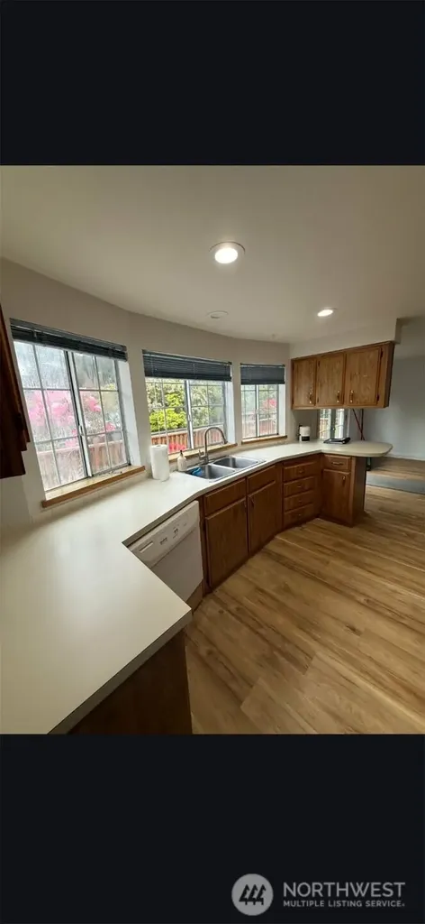 31205 N Place Ocean Park WA 98640
