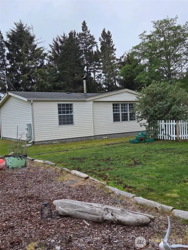 31205 N Place Ocean Park WA 98640