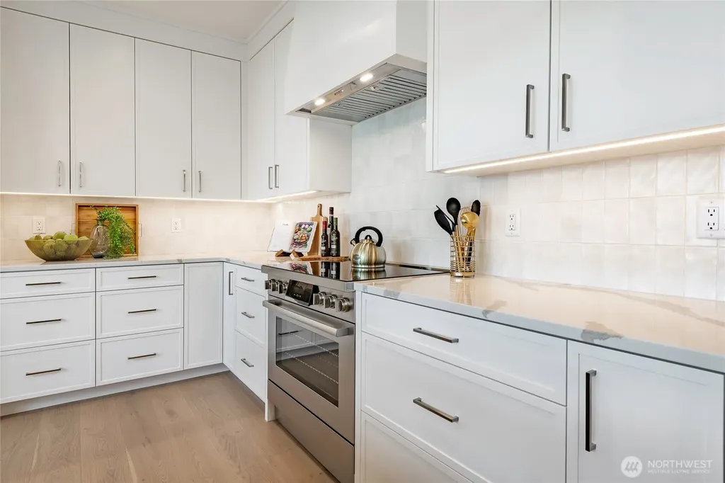 1553 Mitchell Avenue Blaine WA 98230