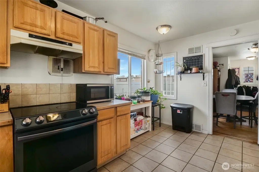 320 S Gumwood Street Moses Lake WA 98837