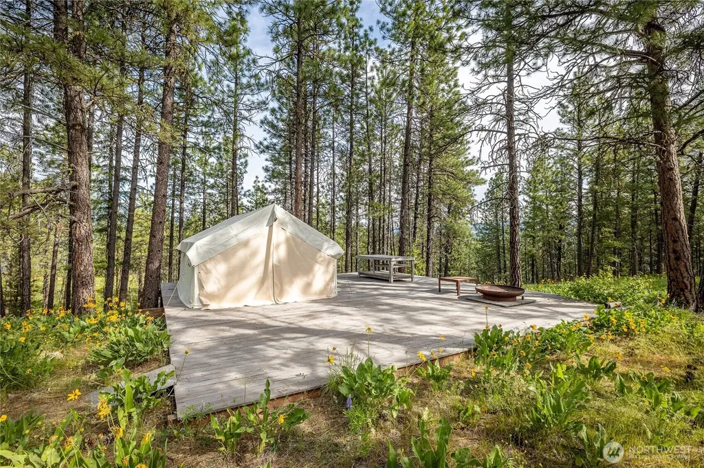 329 First Grade Road Leavenworth WA 98826