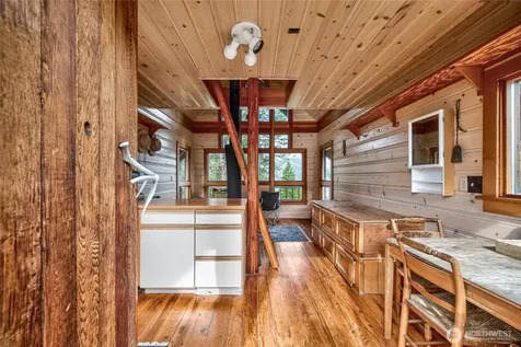 329 First Grade Road Leavenworth WA 98826