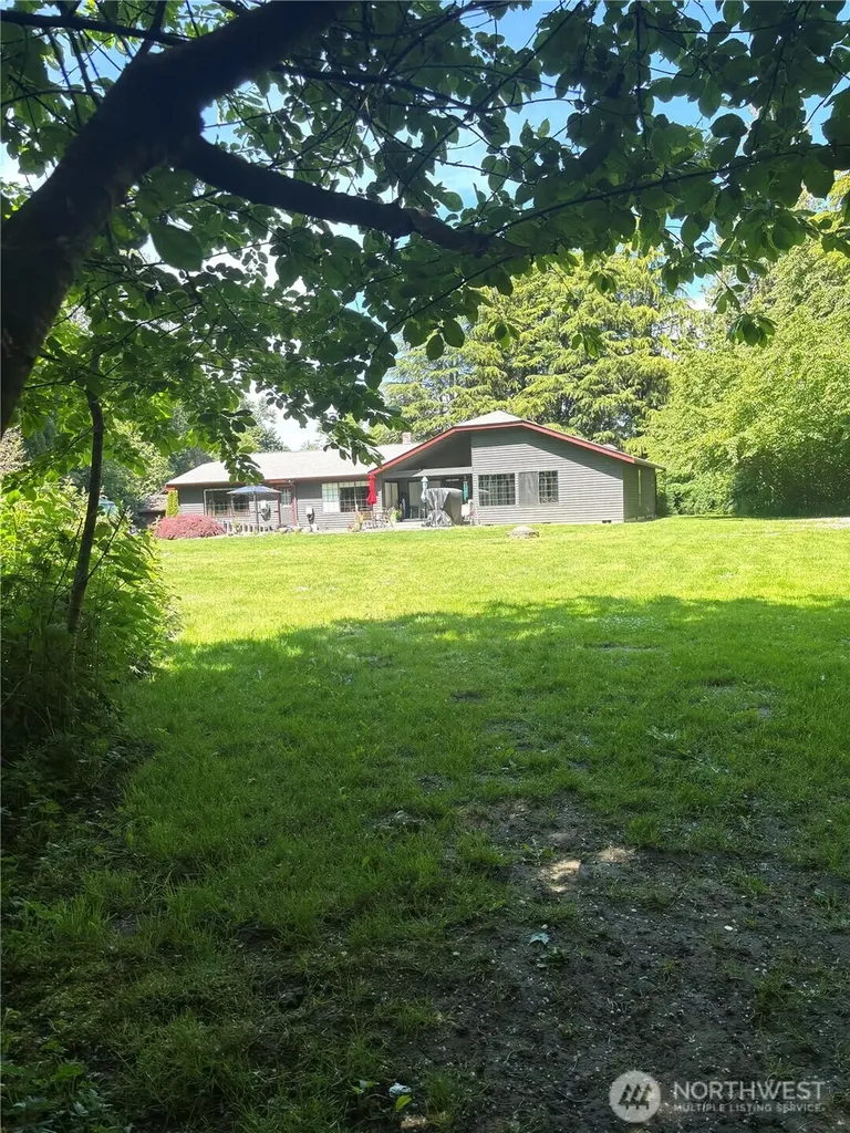 431 Fasola Sequim WA 98382