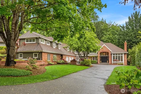 18138 NE 130th Place Redmond WA 98052