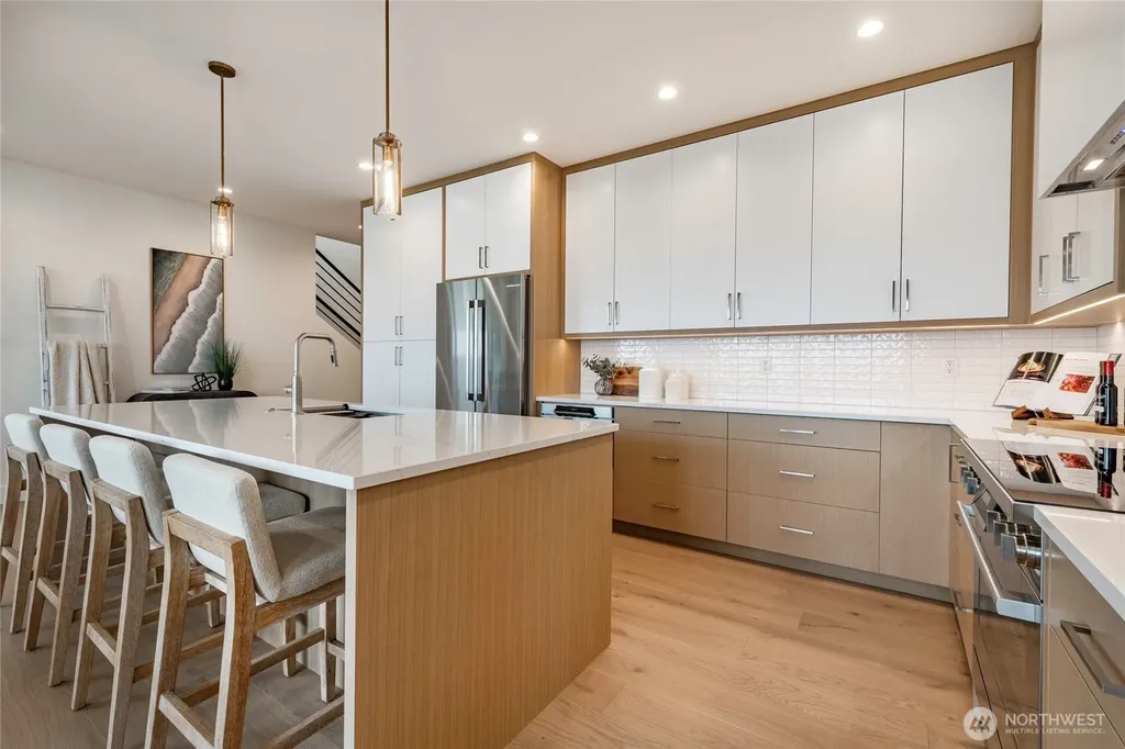 1557 Mitchell Avenue Blaine WA 98230