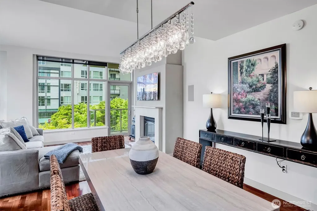 10610 NE 9th Place Bellevue WA 98004