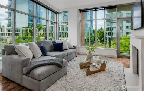 10610 NE 9th Place Bellevue WA 98004