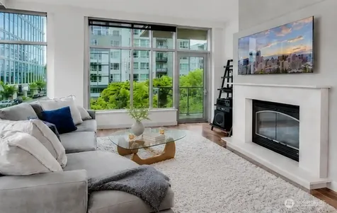 10610 NE 9th Place Bellevue WA 98004