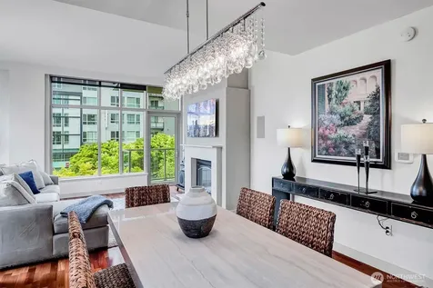 10610 NE 9th Place Bellevue WA 98004