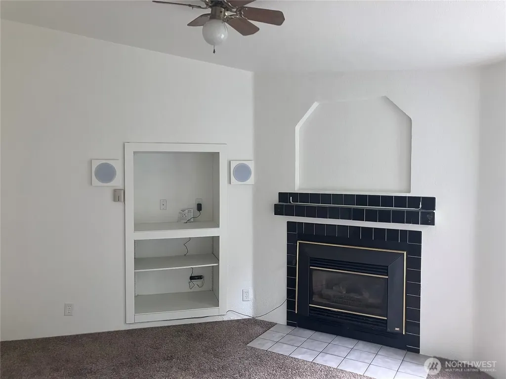 60 N Charles Place Hoodsport WA 98548