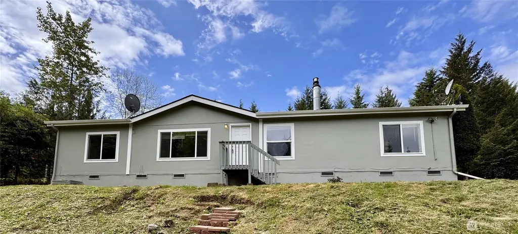 60 N Charles Place Hoodsport WA 98548