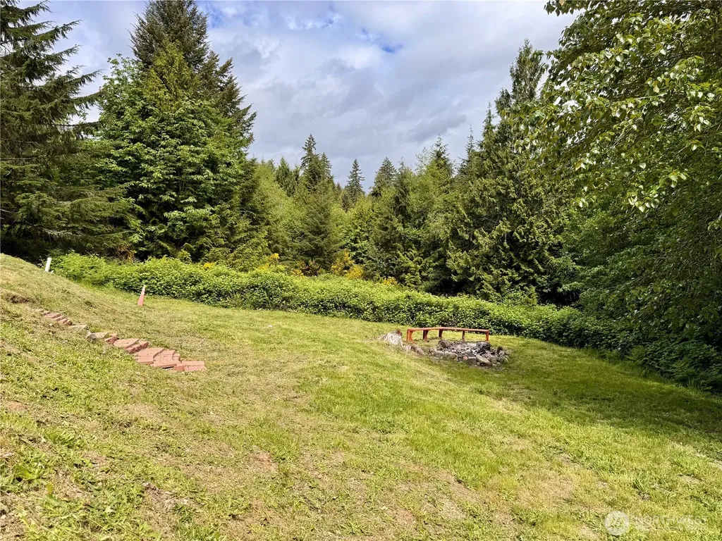 60 N Charles Place Hoodsport WA 98548