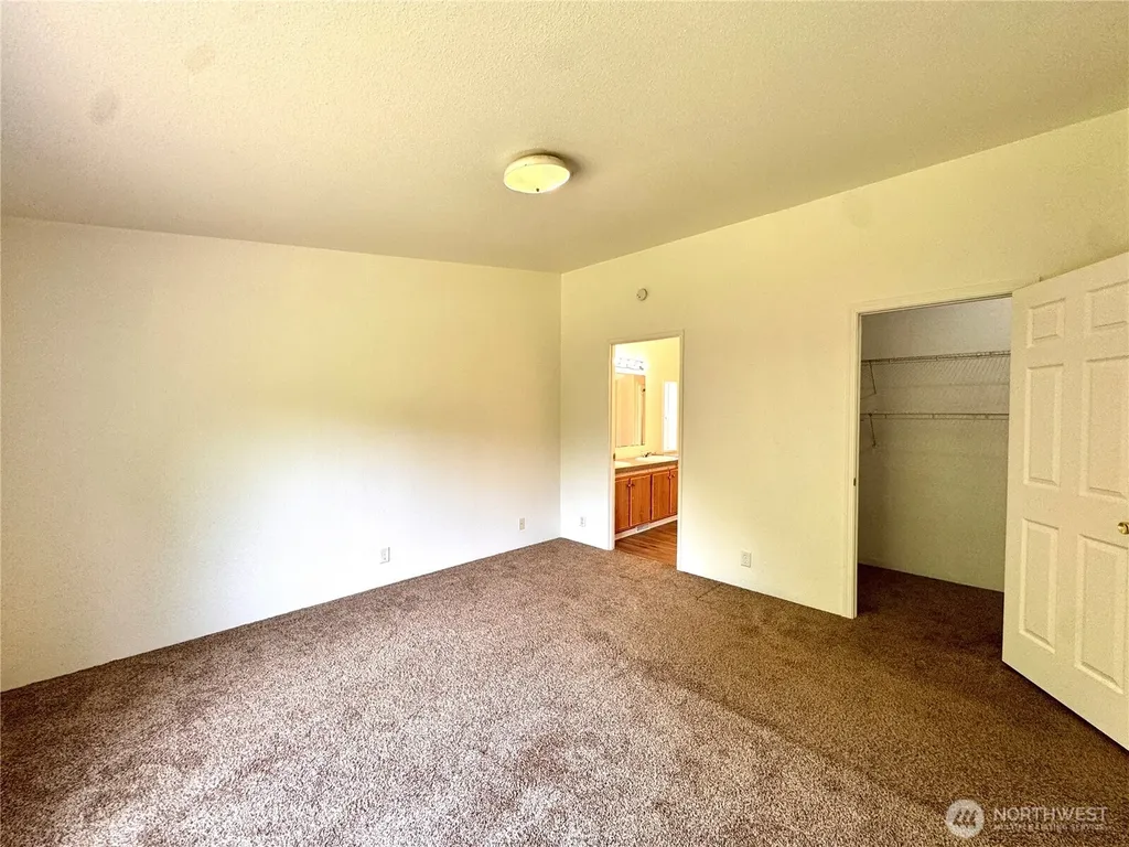 60 N Charles Place Hoodsport WA 98548