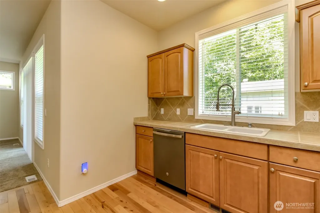 4520 5th Avenue NW Olympia WA 98502