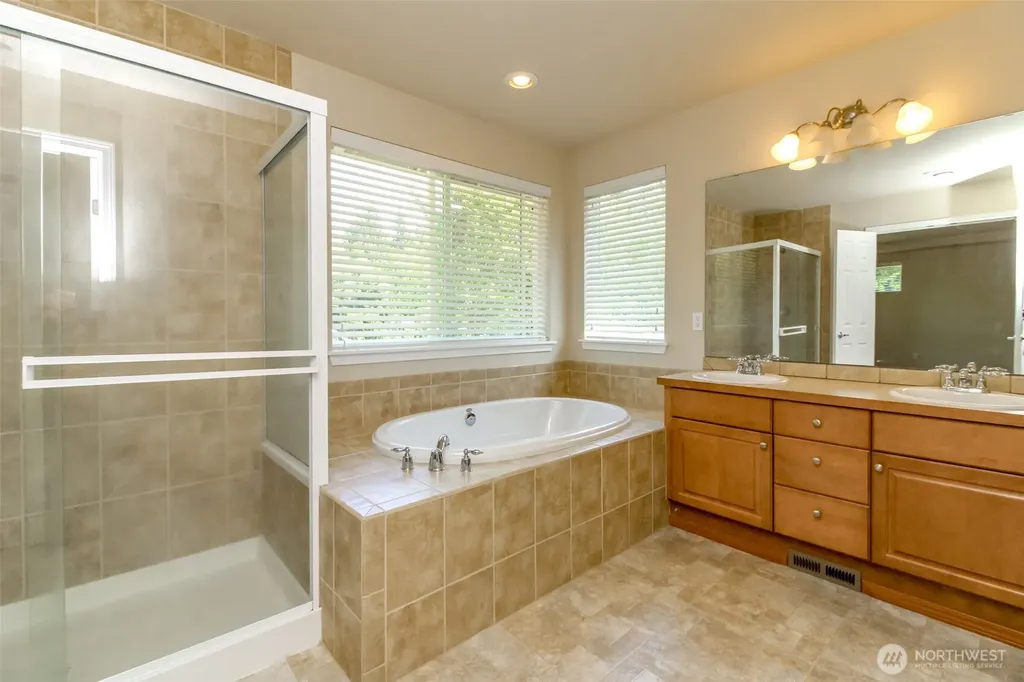 4520 5th Avenue NW Olympia WA 98502
