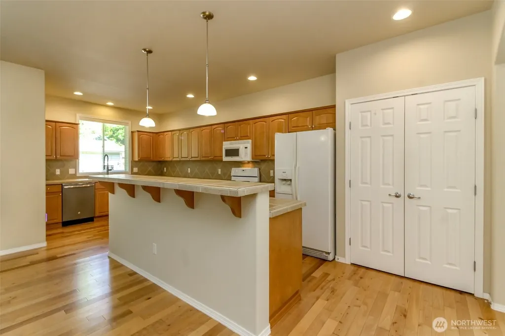4520 5th Avenue NW Olympia WA 98502