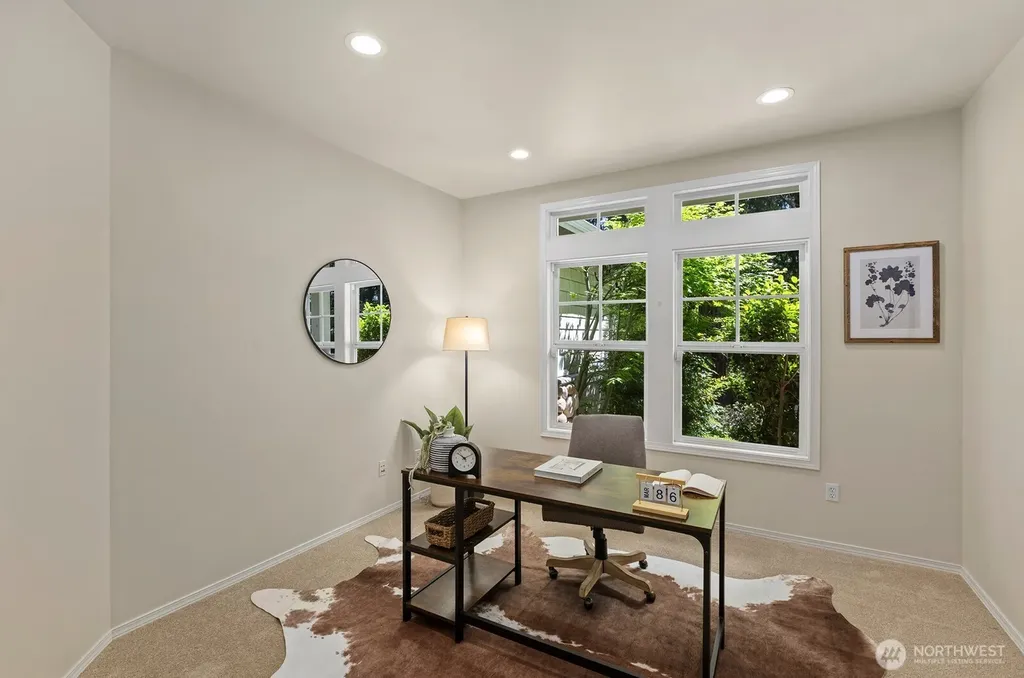 1239 216th Avenue NE Sammamish WA 98074
