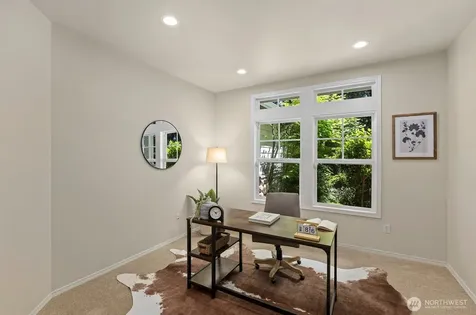 1239 216th Avenue NE Sammamish WA 98074
