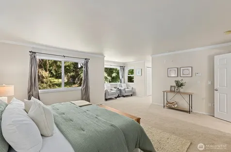 1239 216th Avenue NE Sammamish WA 98074