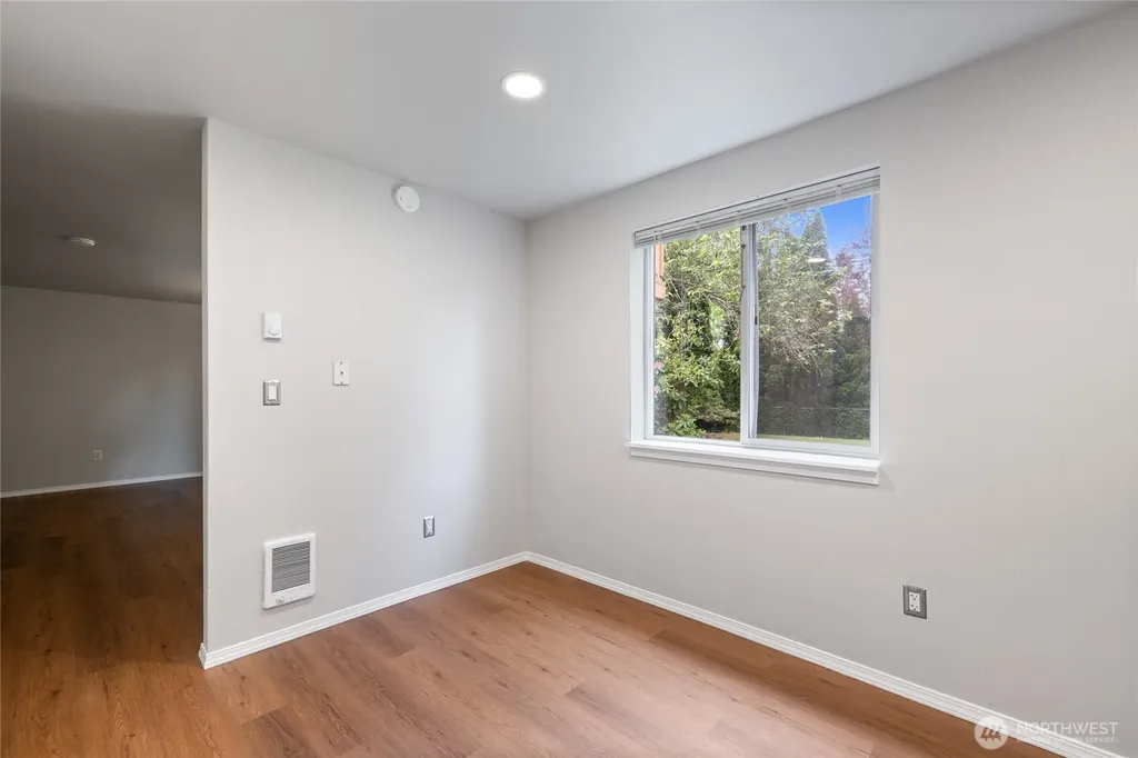 10214 13th Avenue Ct E Tacoma WA 98445