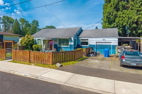 8446 E B Street Tacoma WA 98445
