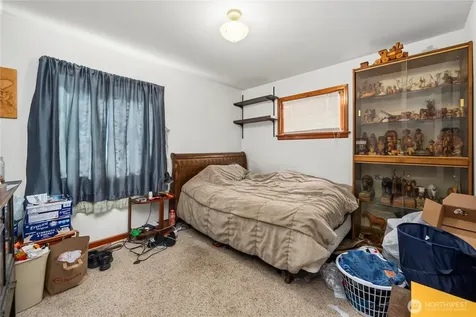 8446 E B Street Tacoma WA 98445