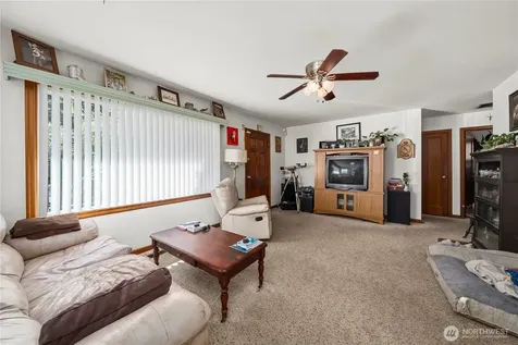 8446 E B Street Tacoma WA 98445