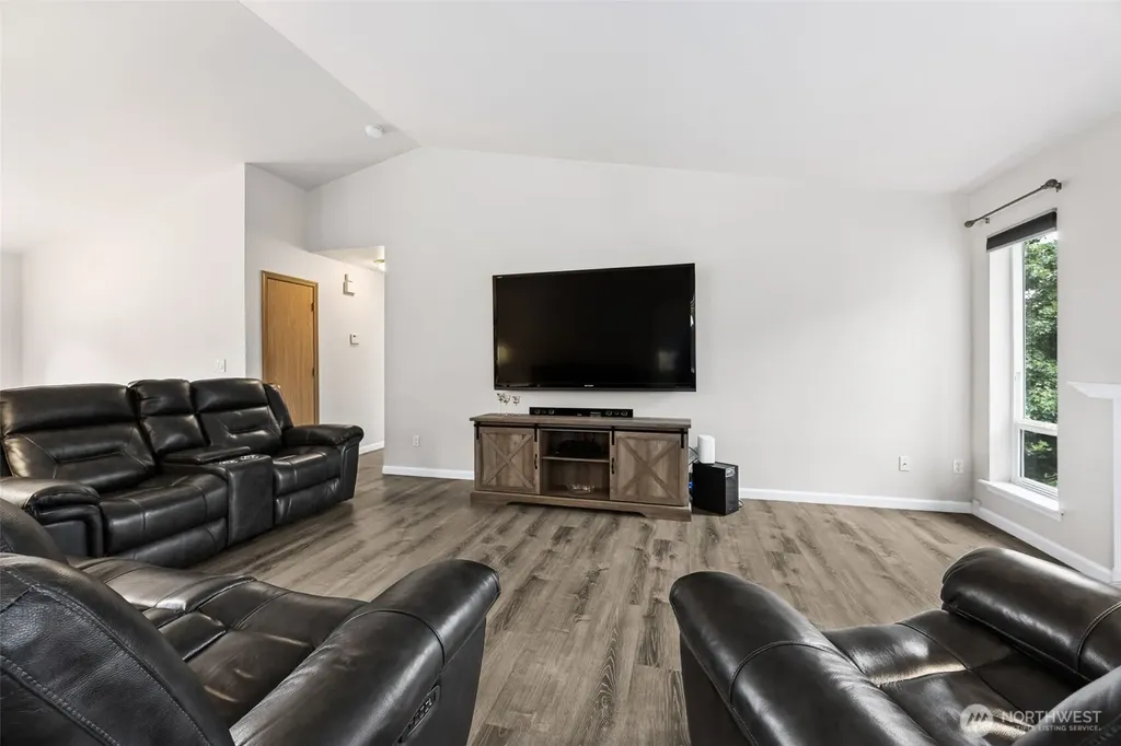 6910 147th Street Ct E Puyallup WA 98375