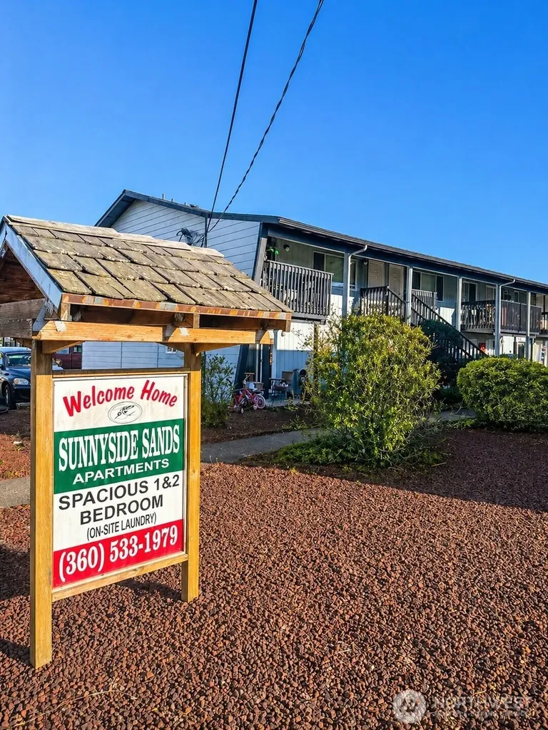 621 7th Street Hoquiam WA 98550