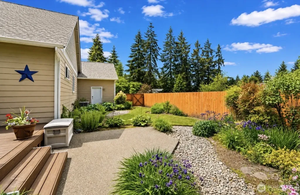 9039 176th Avenue SW Rochester WA 98579