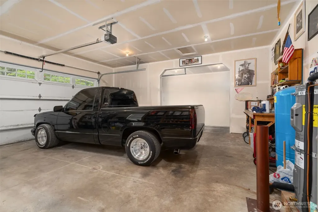 9039 176th Avenue SW Rochester WA 98579