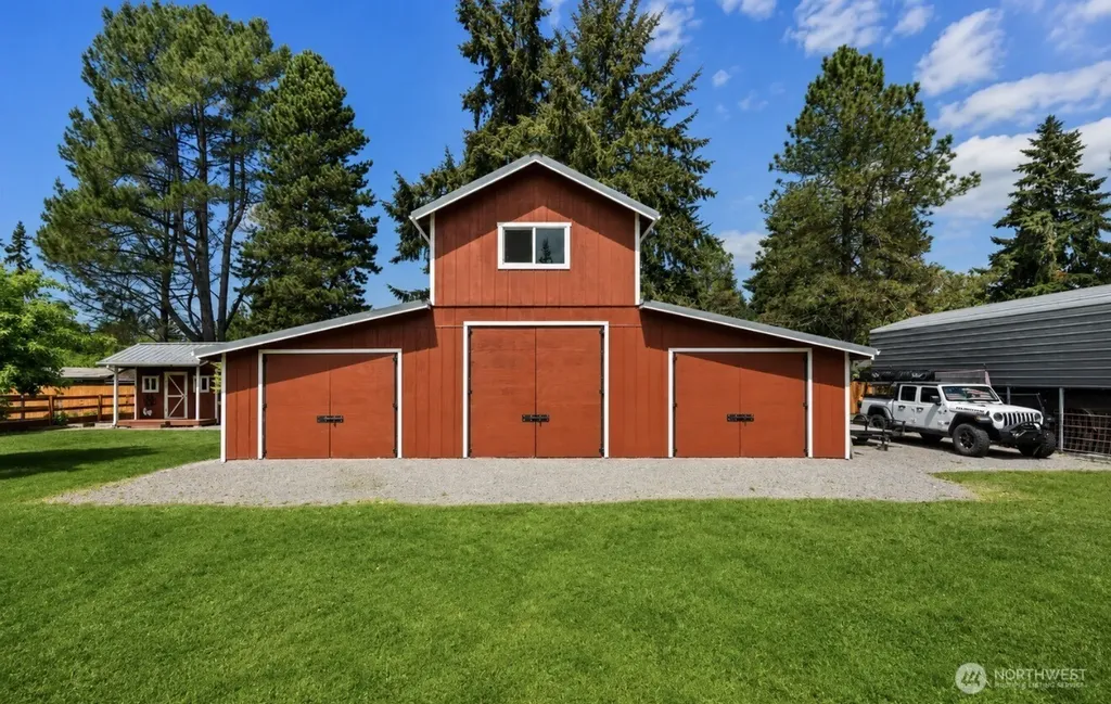 9039 176th Avenue SW Rochester WA 98579
