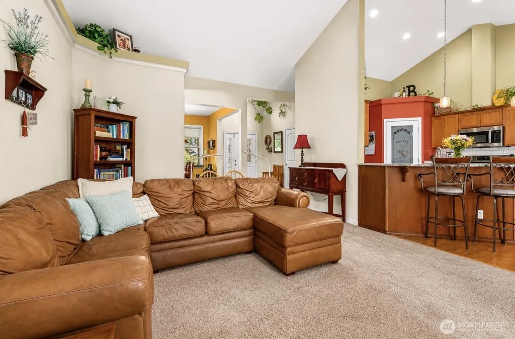 9039 176th Avenue SW Rochester WA 98579