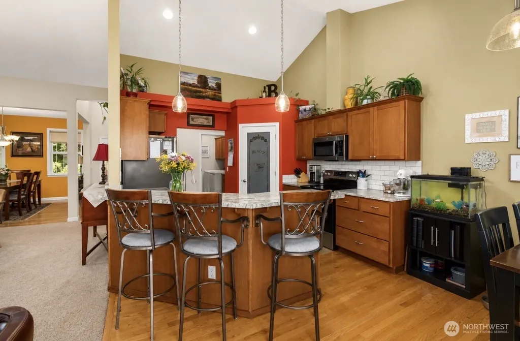 9039 176th Avenue SW Rochester WA 98579