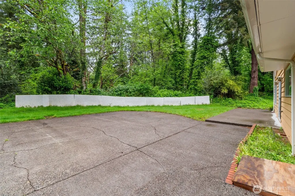500 W Oak Street Mccleary WA 98557