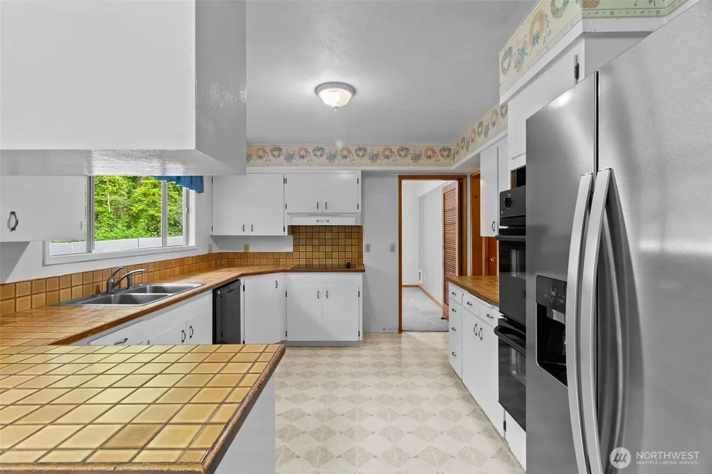 500 W Oak Street Mccleary WA 98557