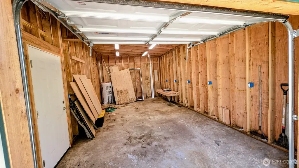 123 1st Avenue N Ilwaco WA 98624