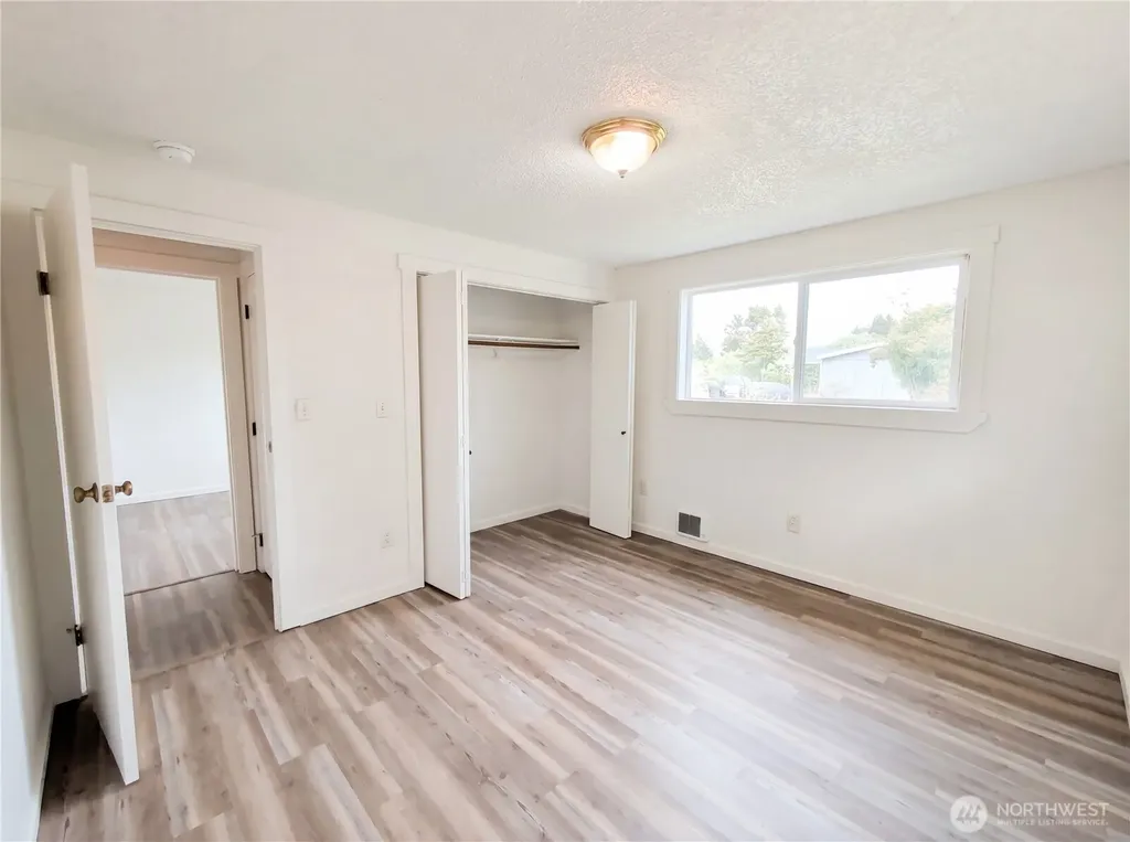 494 Inlet Avenue NW Ocean Shores WA 98569